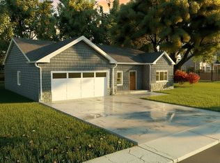 1307 W Leander St, Clinton, IL 61727