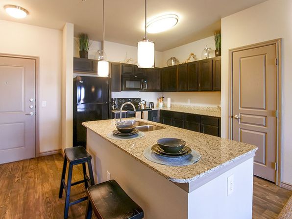 5200 Briarwood Ave APT 2301