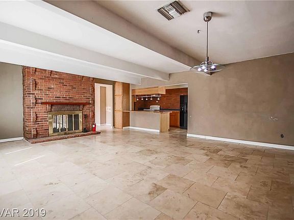 4th image of 3222 Sombrero Cir