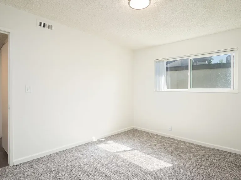Polo Run Apartments — Photo 5