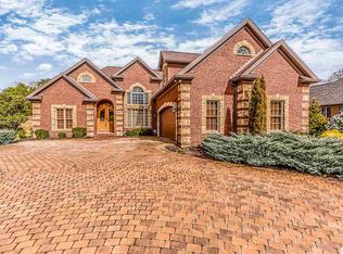 1507 Landmark Blvd, Sevierville, TN 37862