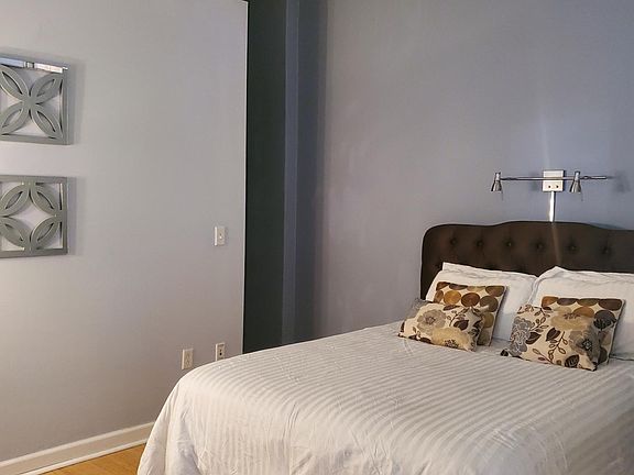 5th image of 1136 Washington Ave Unit 903