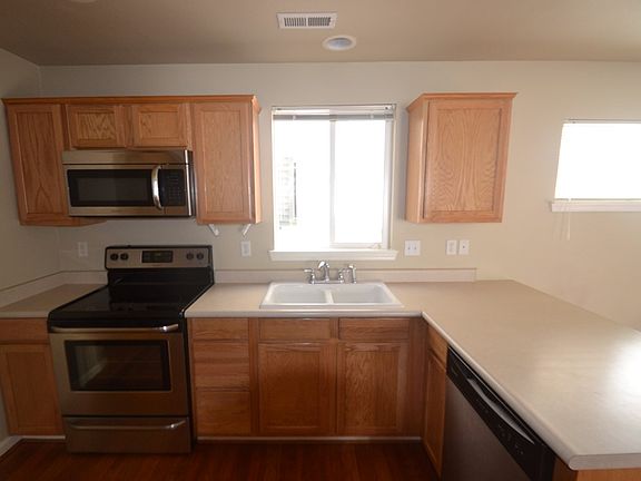 2nd image of 12359 SE 311th St #48
