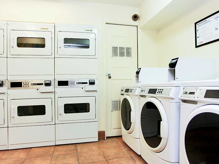 Laundry Facility On-site