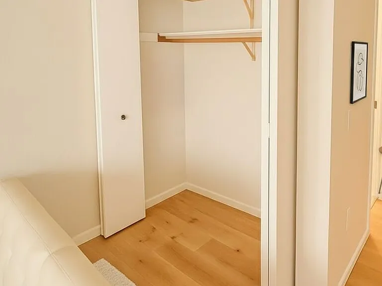 3710 Minnehaha Ave #7 — Photo 4