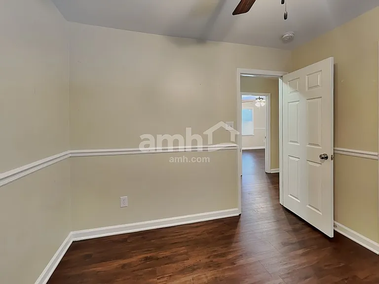 6112 Glenridge Ct — Photo 14