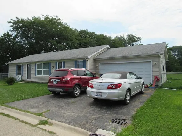 2717 Jaret Ave, Marseilles, IL 61341