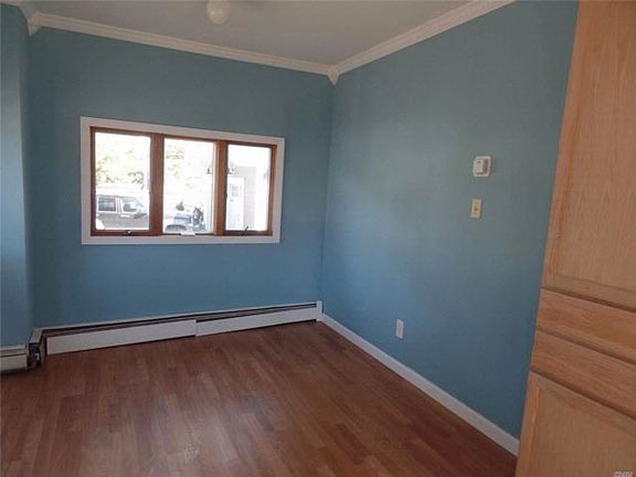 5th image of 307 Vanderbilt Blvd