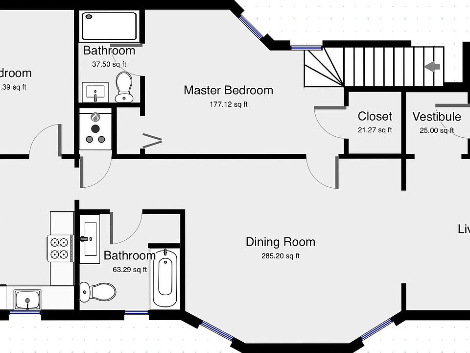 1st Floor - Large master