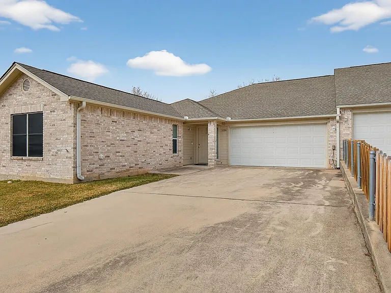 268 Braeburn Cir #B — Photo 19