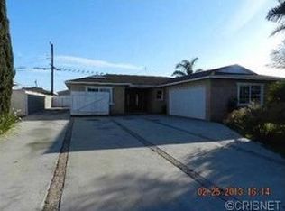 1242 W Hemlock St, Oxnard, CA 93033