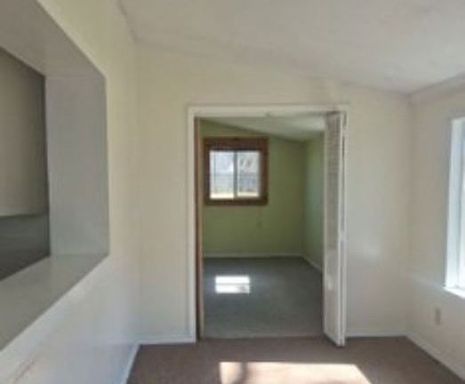 3rd image of 4068 Maider Rd