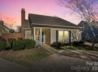 3113 Selwyn Farms Ln, Charlotte, NC 28209