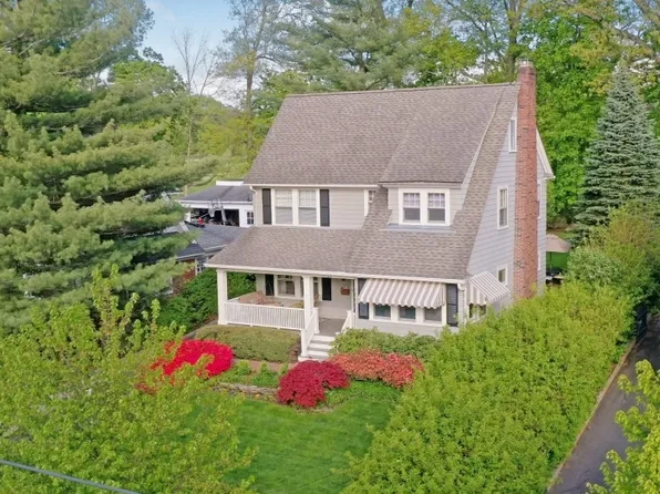 21 Wayland Dr, Verona Twp., NJ 07044