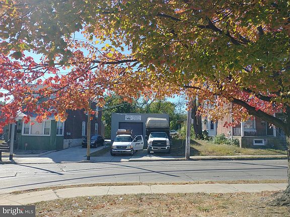 3rd image of 908 Cedar Ave