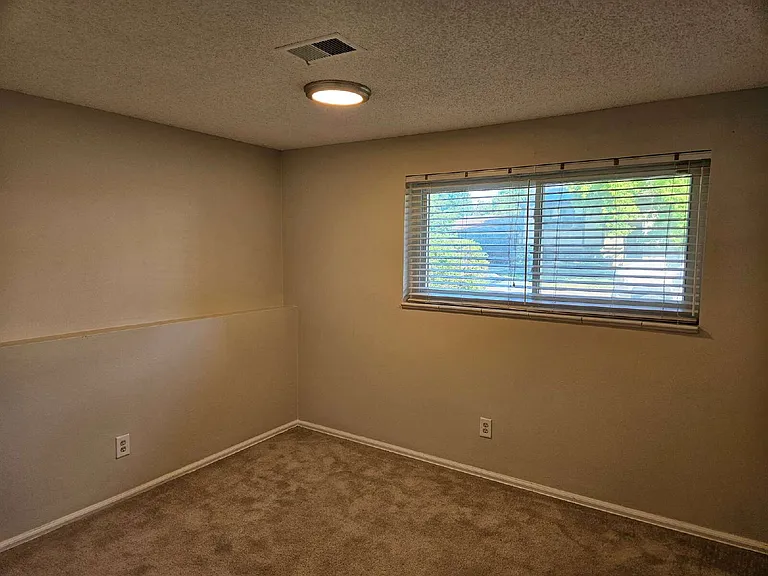 7055 W Fremont Pl — Photo 9