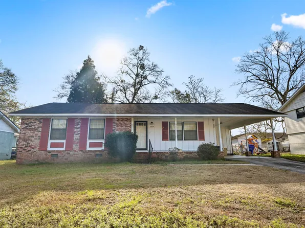 3325 Stonehaven Dr, North Charleston, SC 29420