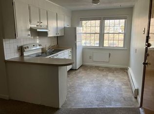 10 Danbury Dr APT 8, Methuen, MA 01844