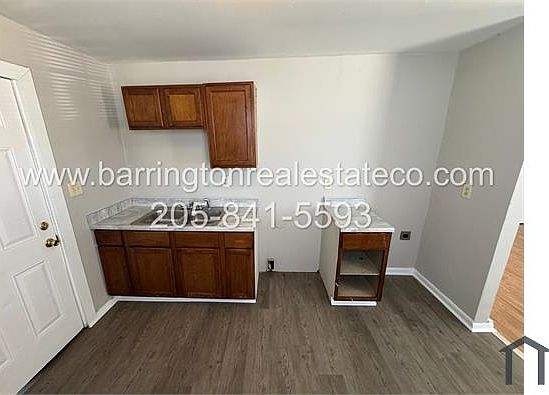 2nd image of 1317 Woodward Rd