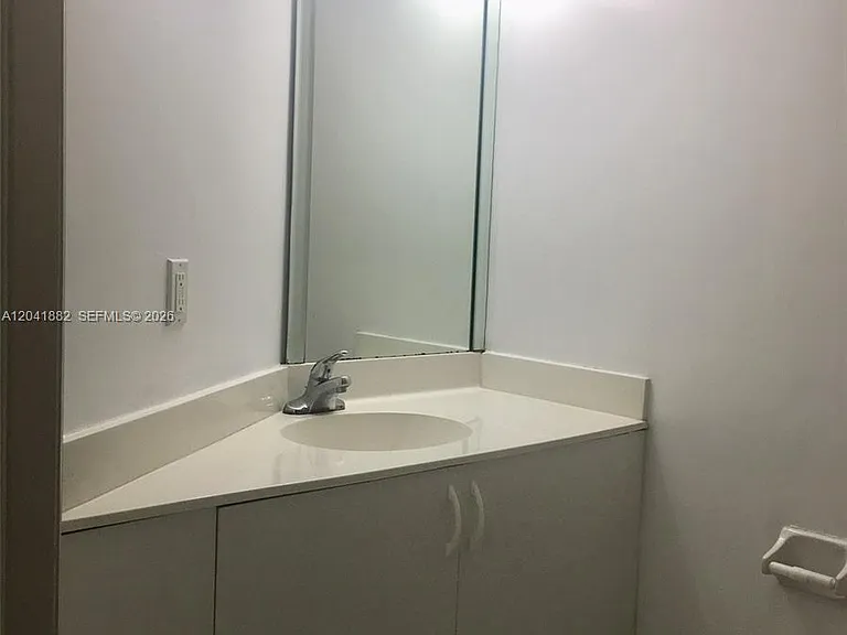 2475 NW 16th Street Rd #418 — Photo 16