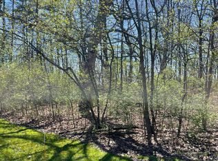 500 E Wildwood Ave, Cedar Lake, IN 46303