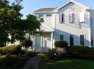 27 Mule Path Cir, Rochester, NY 14606