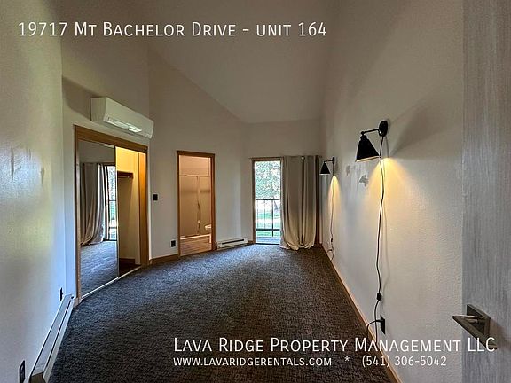 4th image of 19717 Mount Bachelor Dr Unit 164