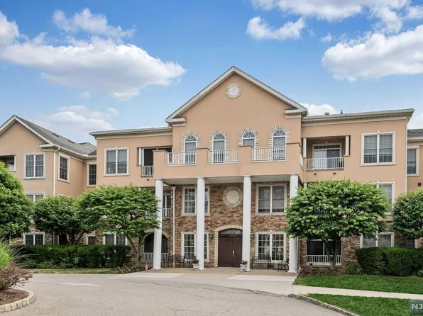 3312 Cleveland Ln, Rockaway, NJ 07866