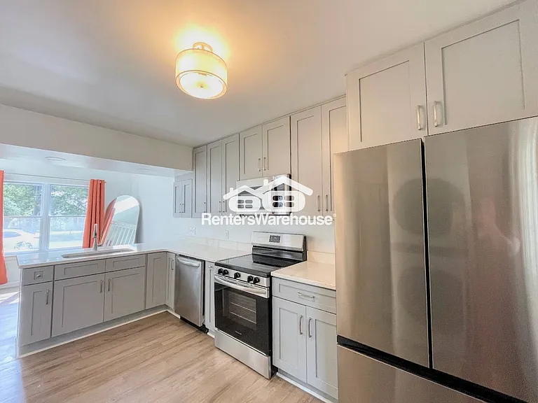613 Delaware Ave — Photo 7