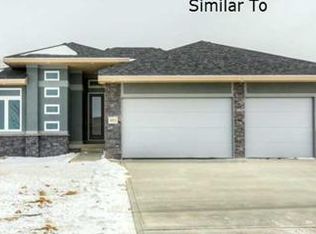 1114 NE Vicksburg Dr, Ankeny, IA 50021