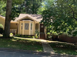 110 Brandywine Dr, Raleigh, NC 27607