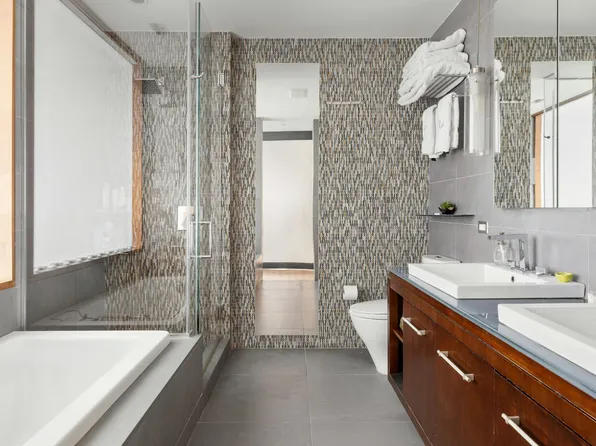 22 North 6th Street image 9 of 17