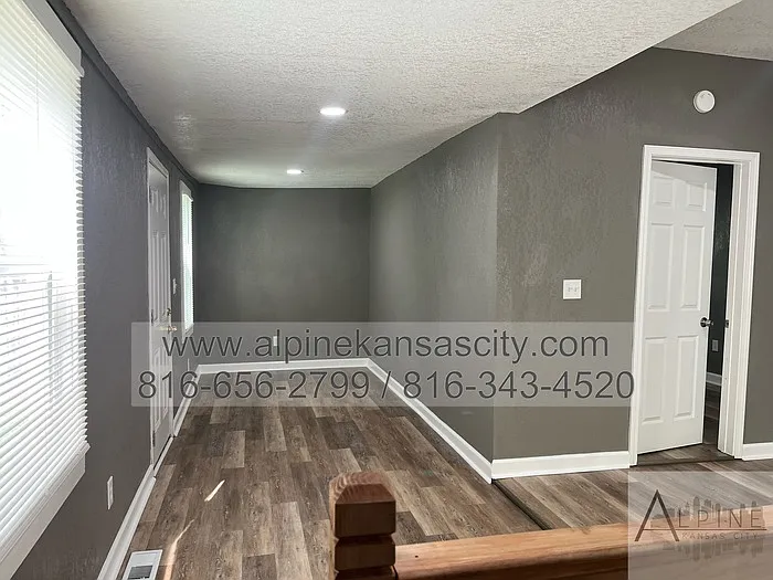 2 bed, 1.0 bath, 850 sqft, $900 — Photo 4
