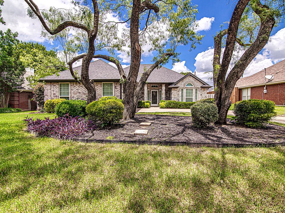 1st image of 1109 Shady Hill Ln