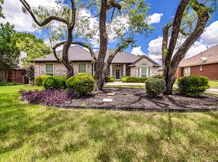 1109 Shady Hill Ln, Burleson, TX 76028