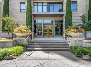 2351 NW Westover Rd UNIT 601, Portland, OR 97210