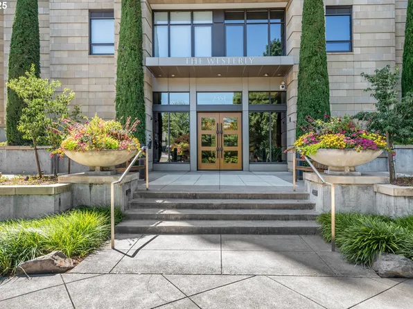 2351 NW Westover Rd Unit 601, Portland, OR 97210