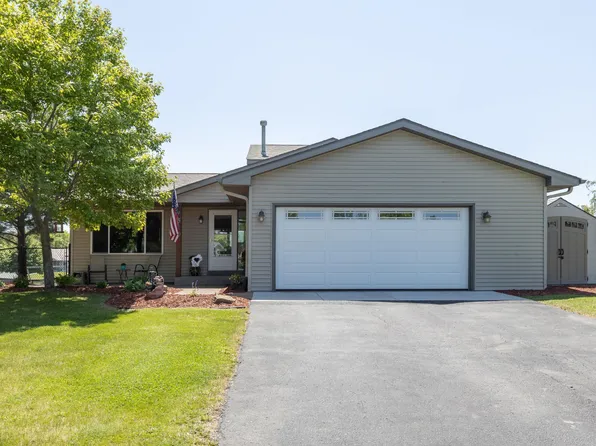 510 Deerwood Ct, Hammond, WI 54015