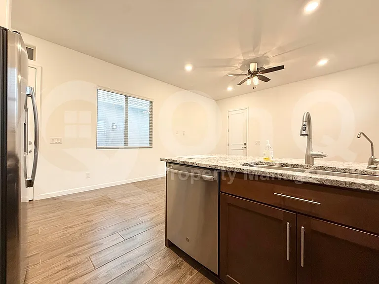9821 E Thornbush Ave — Photo 21