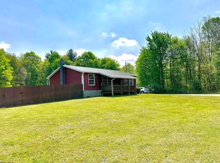 2054 Dennis Rd, Bruceton Mills, WV 26525