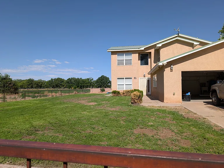 16 Vallejos Rd — Photo 1