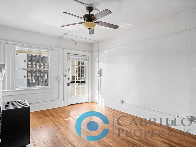 Casa Blanca Apartments — Photo 18
