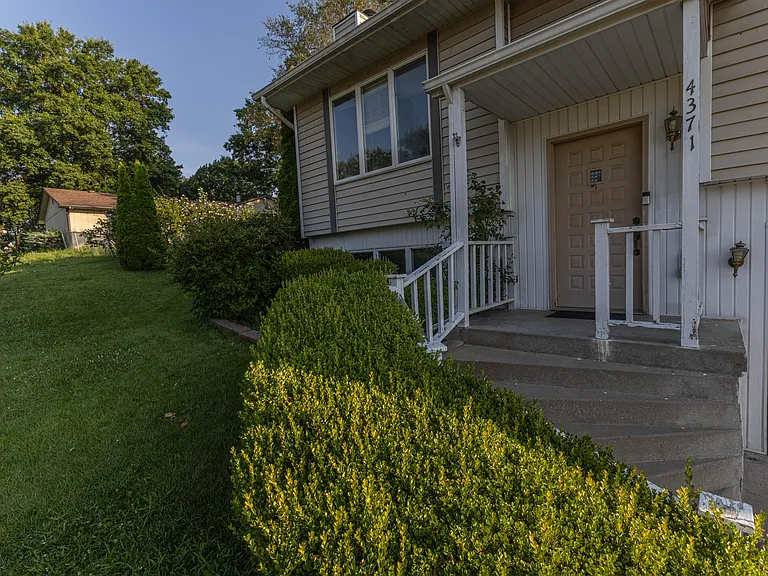 4371 W Southview Dr — Photo 4