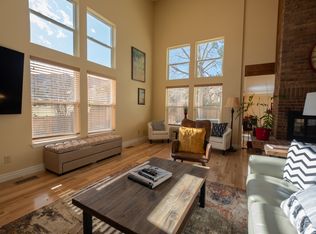 5210 Champagne Dr, Colorado Springs, CO 80919