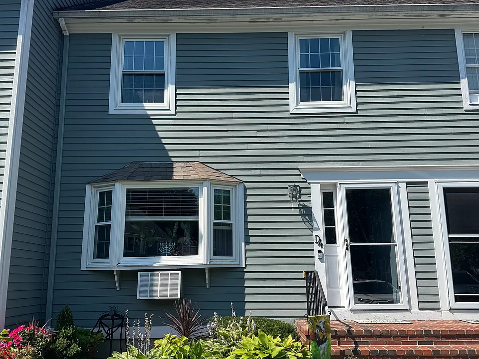 611 Ocean Ave #D4