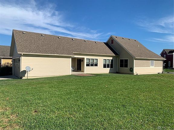 3rd image of 4955 Steineman St