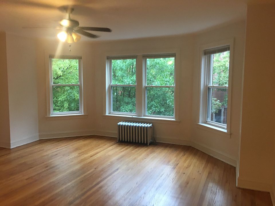 1st image of 2763 N Spaulding Ave #1