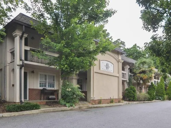 655 E Campus Rd APT 33, Athens, GA 30605