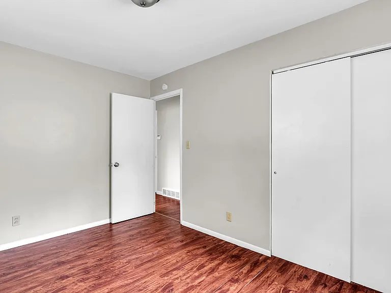 1208 Congress Ave — Photo 14