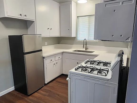 5th image of 3722 Van Buren Blvd APT B
